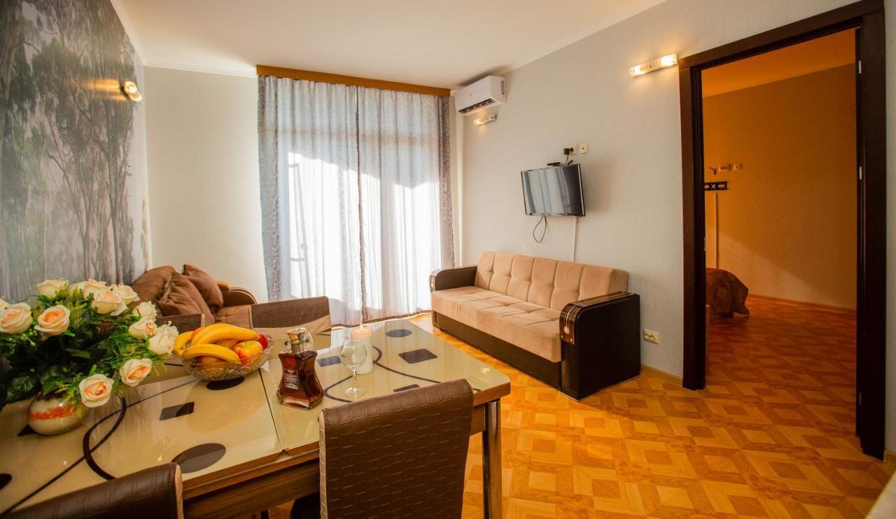 Tower Apartments Μπατούμι Εξωτερικό φωτογραφία