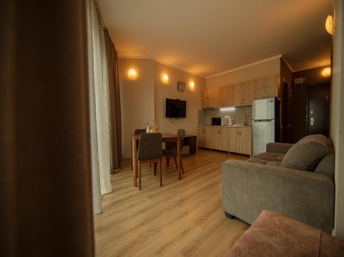 Tower Apartments Μπατούμι Εξωτερικό φωτογραφία