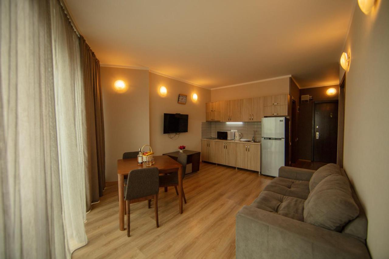 Tower Apartments Μπατούμι Εξωτερικό φωτογραφία